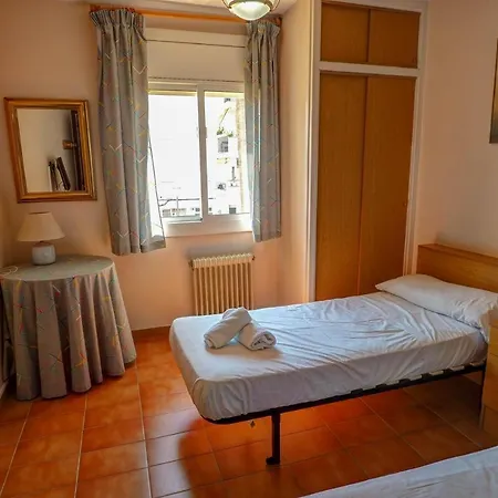 Oasis Sinia By Hello Homes * Sitges