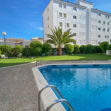 Appartamento Oasis Sinia By Hello Homes *