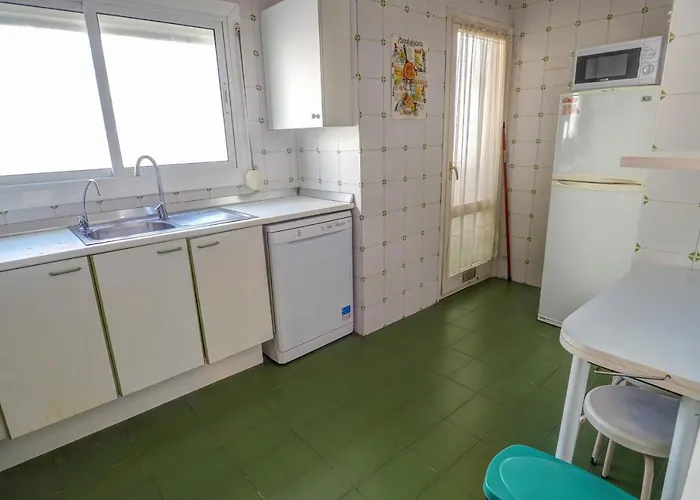 Oasis Sinia By Hello Homes * Sitges